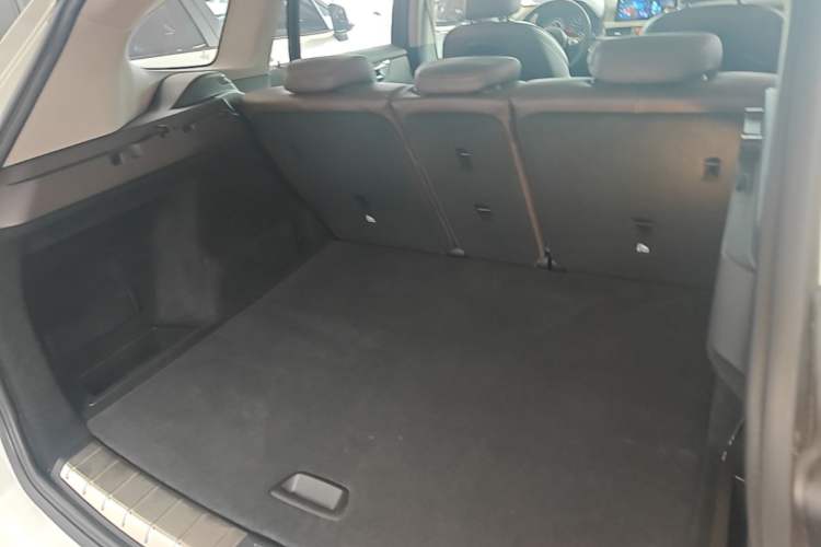 Used BMW X1 2018 sDrive18Li Luxury Model Trunk