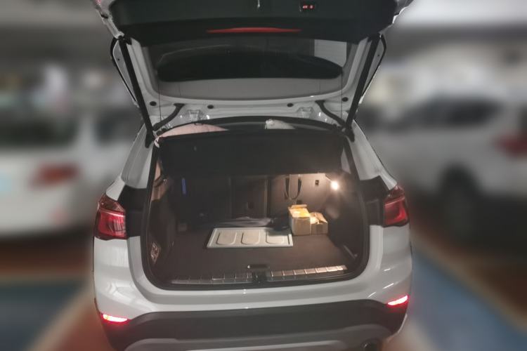 Used BMW X1 2018 xDrive20Li Luxury Edition Trunk