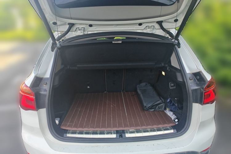 Used BMW X1 2018 sDrive18Li Luxury Model Trunk
