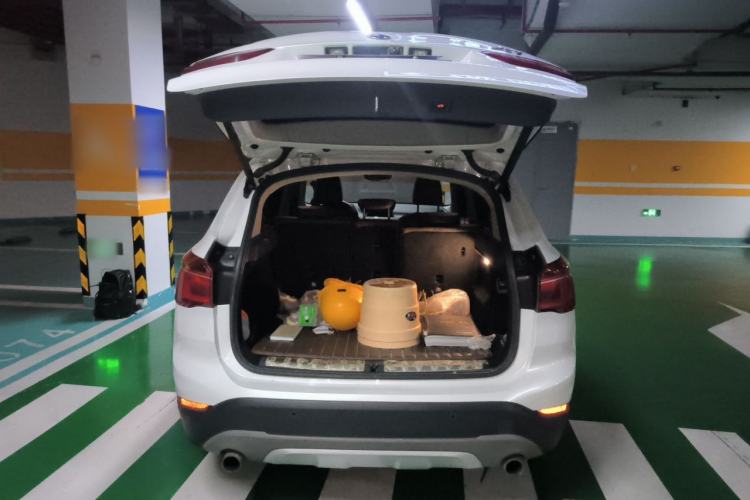 Used BMW X1 2018 xDrive20Li Luxury Edition Trunk