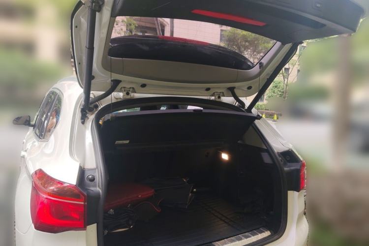 Used BMW X1 2018 sDrive18Li Luxury Model Trunk