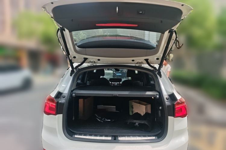 Used BMW X1 2018 xDrive20Li Luxury Edition Trunk