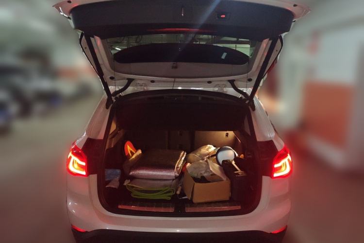 Used BMW X1 2018 sDrive20Li Leading Model Trunk
