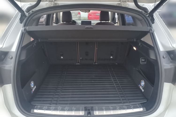 Used BMW X1 2018 xDrive20Li Luxury Edition Trunk
