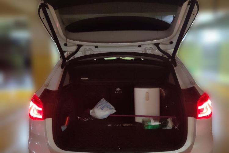 Used BMW X1 2018 sDrive20Li Leading Model Trunk