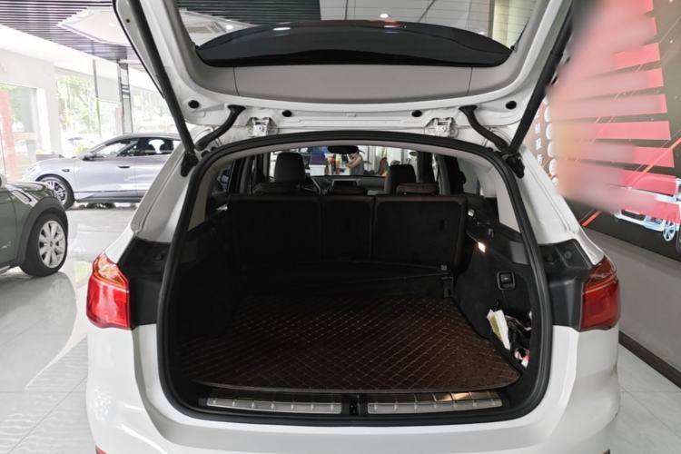 Used BMW X1 2018 sDrive18Li Luxury Model Trunk