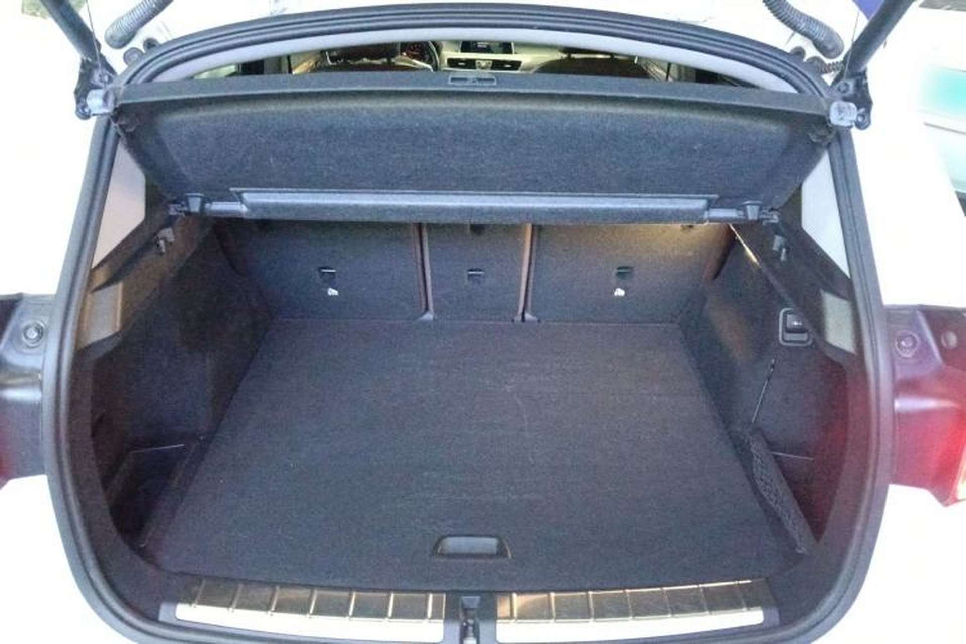 Used BMW X1 2018 xDrive20Li Luxury Edition Trunk