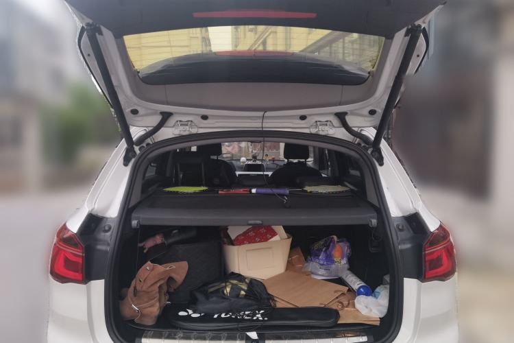 Used BMW X1 2018 sDrive20Li Leading Model Trunk