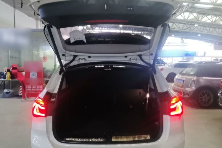 Used BMW X1 2018 xDrive20Li Luxury Model Trunk