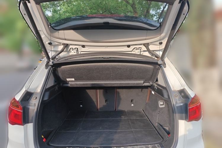 Used BMW X1 2018 xDrive20Li Luxury Model Trunk