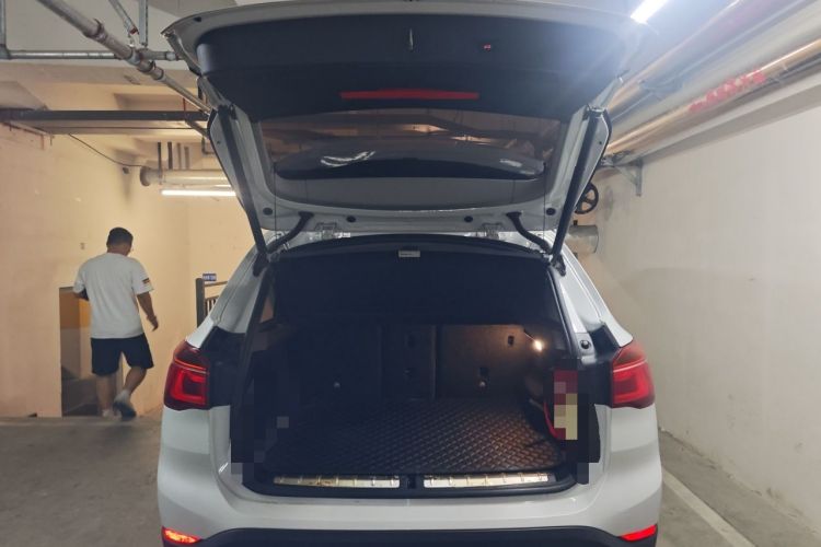 Used BMW X1 2018 sDrive18Li Luxury Model Trunk