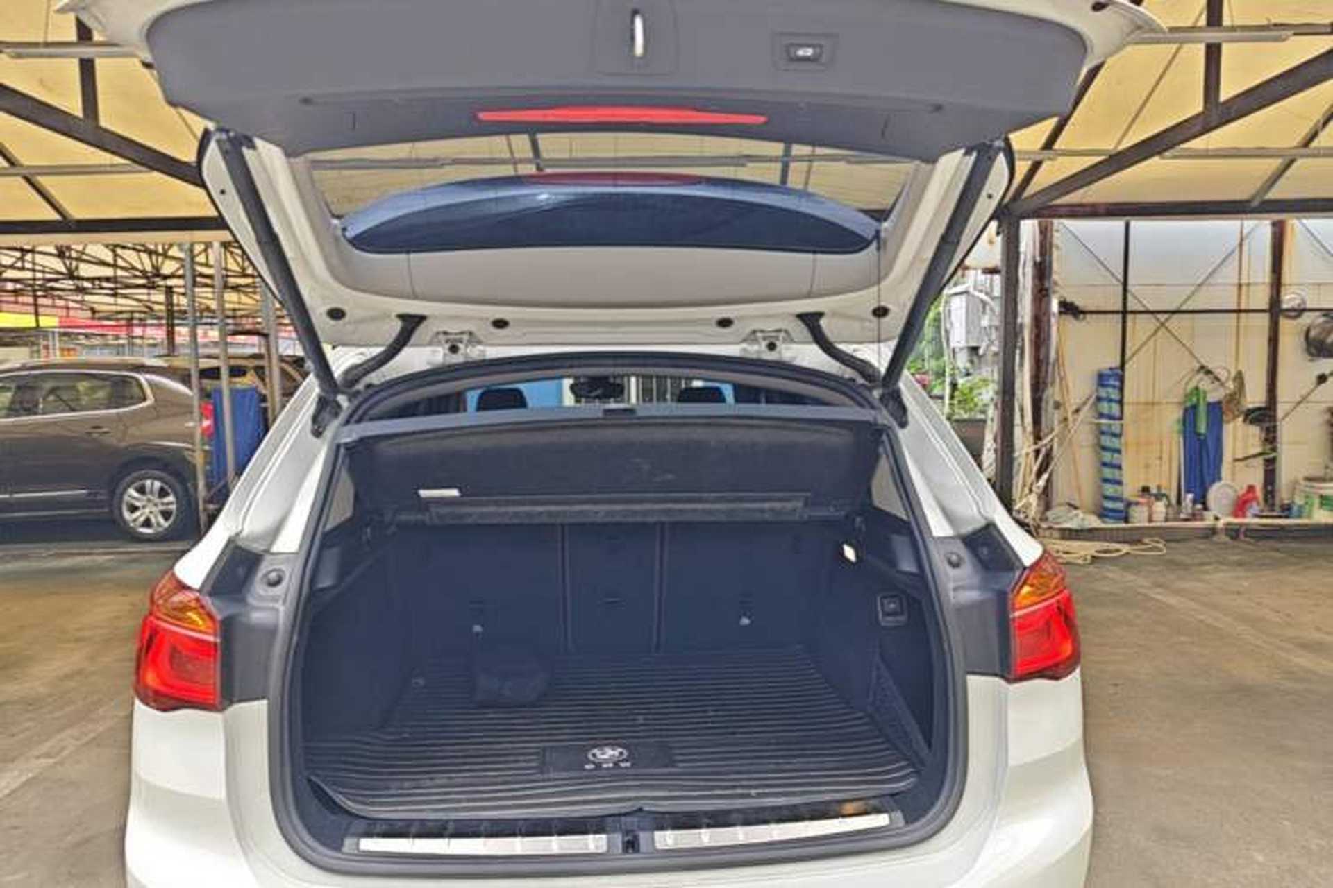 Used BMW X1 2018 sDrive18Li Luxury Model Trunk