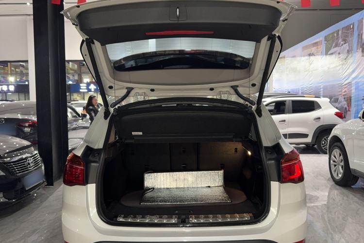 Used BMW X1 2018 sDrive18Li Fashion Model Trunk