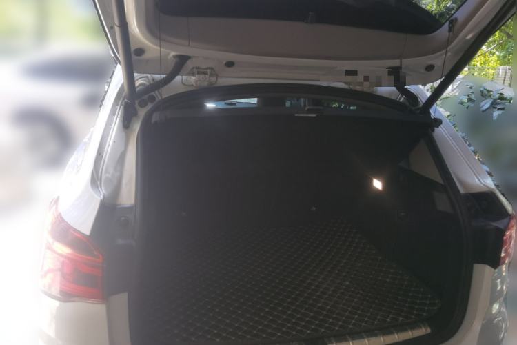 Used BMW X1 2018 xDrive20Li Luxury Model Trunk