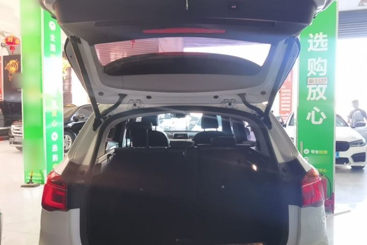 Used BMW X1 2018 sDrive20Li Leading Model Trunk
