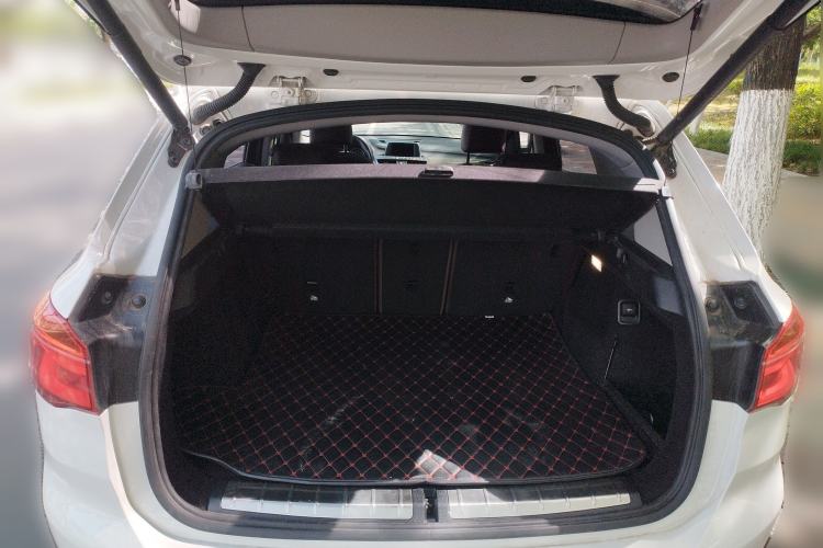 Used BMW X1 2018 sDrive18Li Luxury Model Trunk
