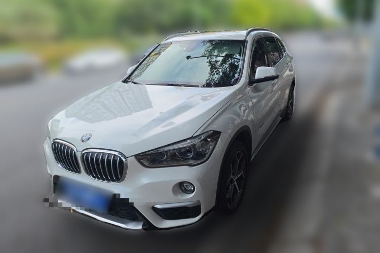 Używany BMW X1 2018 sDrive18Li Luxury Model Guazi used car, China used car export, Used car for sale, Used cars, Cheapest cars for sale