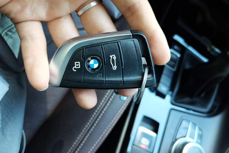 Used BMW X1 2018 xDrive20Li Luxury Edition Vehicle Key