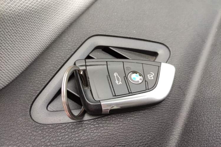 Used BMW X1 2018 sDrive20Li Leading Model Vehicle Key