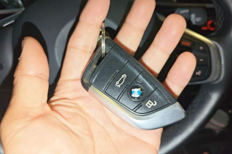 Used BMW X1 2018 xDrive20Li Luxury Edition Vehicle Key