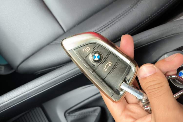 Used BMW X1 2018 sDrive20Li Leading Model Vehicle Key