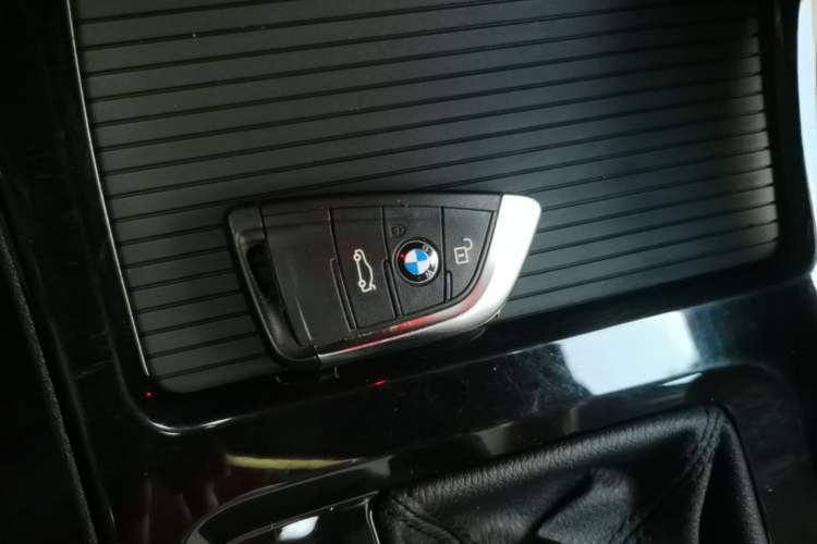 Used BMW X1 2018 sDrive18Li Luxury Model Vehicle Key