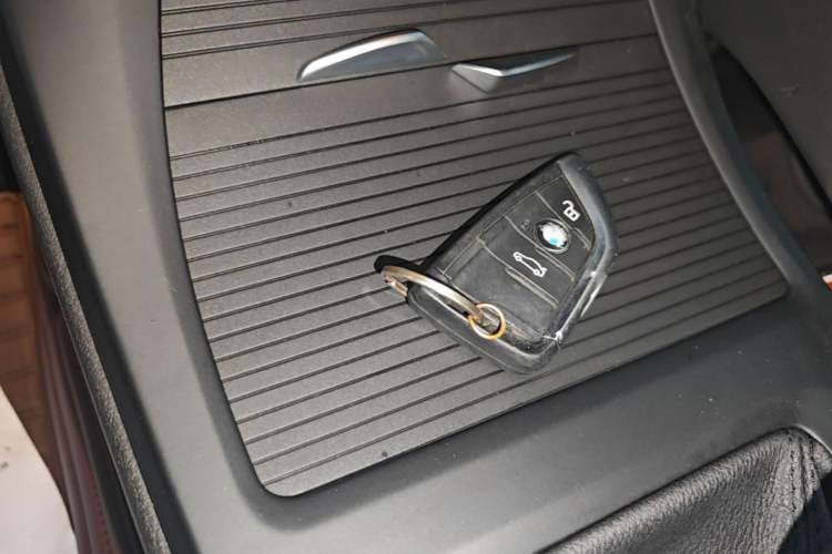 Used BMW X1 2018 sDrive20Li Leading Model Vehicle Key