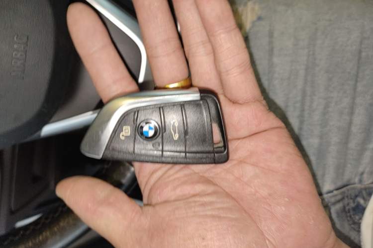 Used BMW X1 2018 sDrive18Li Luxury Model Vehicle Key