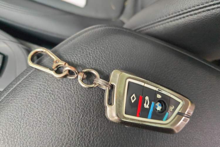 Used BMW X1 2018 sDrive20Li Leading Model Vehicle Key