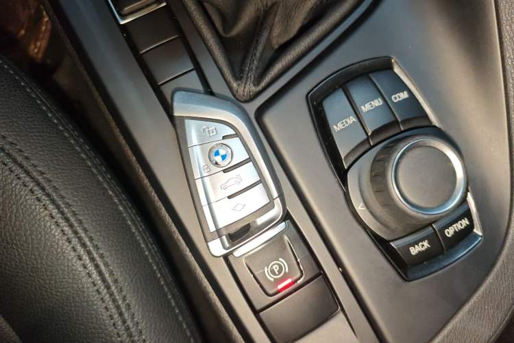 Used BMW X1 2018 sDrive20Li Leading Model Vehicle Key