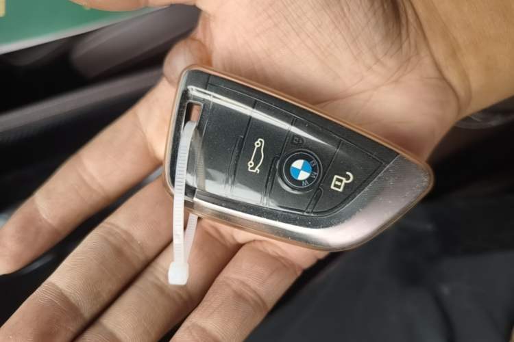 Used BMW X1 2018 xDrive20Li Luxury Edition Vehicle Key