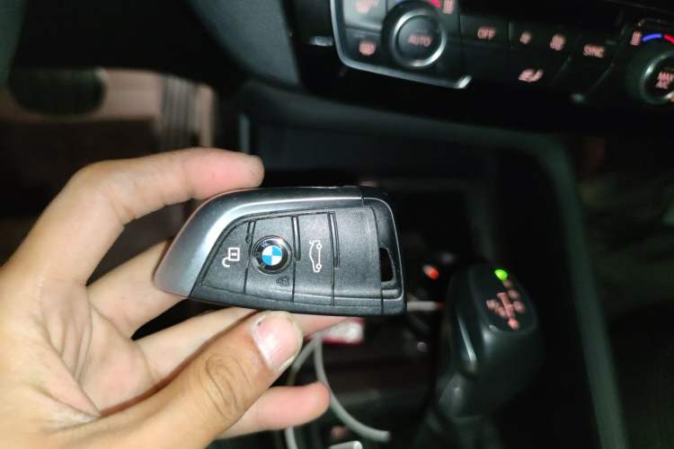 Used BMW X1 2018 sDrive20Li Leading Model Vehicle Key
