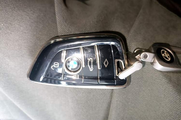 Used BMW X1 2018 xDrive20Li Luxury Edition Vehicle Key