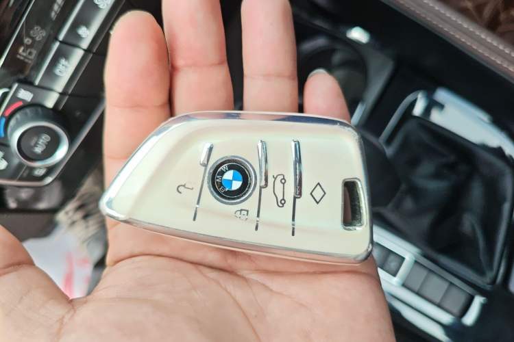 Used BMW X1 2018 sDrive18Li Luxury Model Vehicle Key