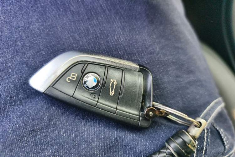 Used BMW X1 2018 sDrive20Li Leading Model Vehicle Key