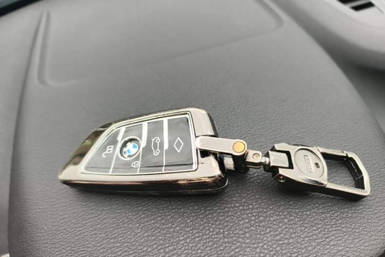 Used BMW X1 2018 sDrive20Li Leading Model Vehicle Key