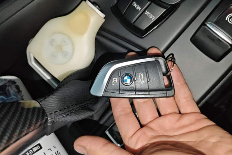 Used BMW X1 2018 sDrive20Li Leading Model Vehicle Key