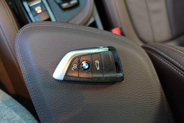 Used BMW X1 2018 sDrive18Li Luxury Model Vehicle Key