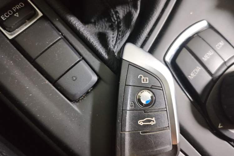 Used BMW X1 2018 sDrive20Li Leading Model Vehicle Key
