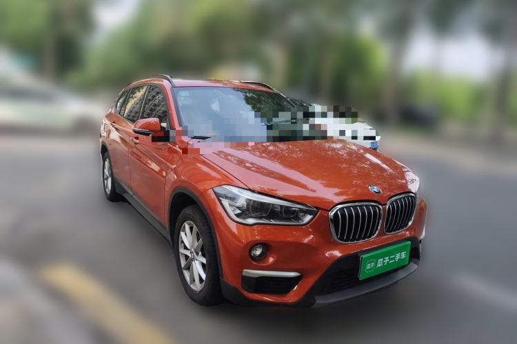 Used BMW X1 2018 sDrive18Li Fashion Model Front Right 45 Deg
