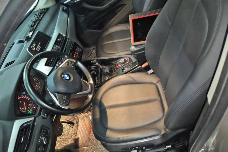 Used BMW X1 2018 sDrive18Li Fashion Model Left Front Seat
