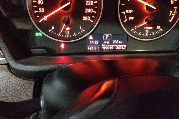 Used BMW X1 2018 sDrive18Li Luxury Model Odometer Close Up