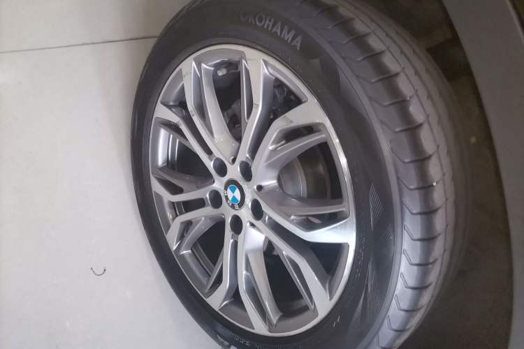 Used BMW X1 2019 sDrive20Li Leading Model Exterior 5