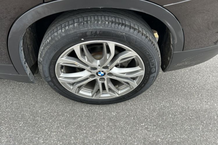 Used BMW X1 2019 sDrive20Li Leading Model Exterior 6