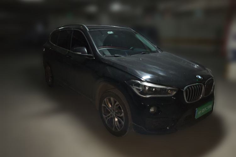 Used BMW X1 2019 sDrive20Li Leading Model Front Right 45 Deg