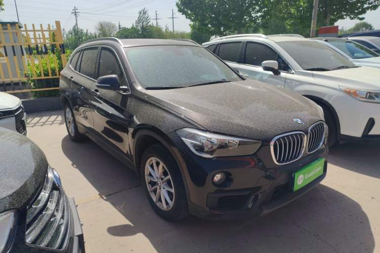 Used BMW X1 2019 sDrive18Li Fashion Model Front Right 45 Deg