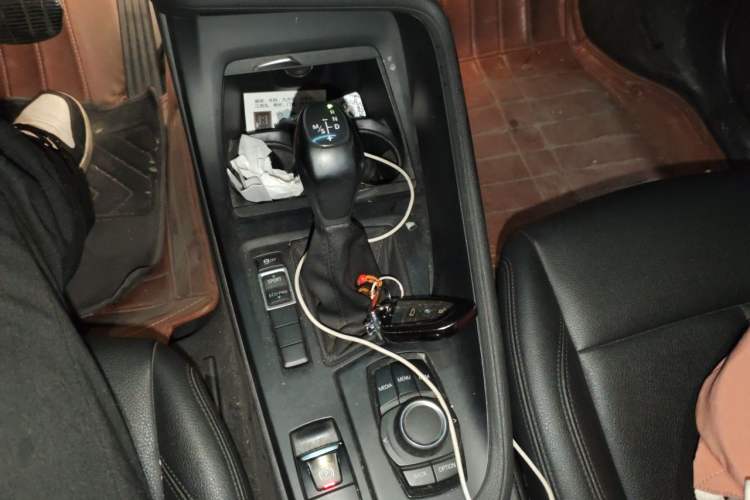 Used BMW X1 2019 sDrive20Li Leading Model Gear Lever