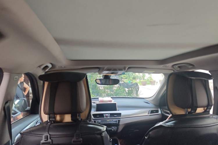 Used BMW X1 2019 xDrive20Li Luxury Model Headliner