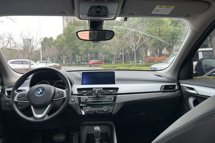 Used BMW X1 2019 sDrive20Li Leading Model Interior 3