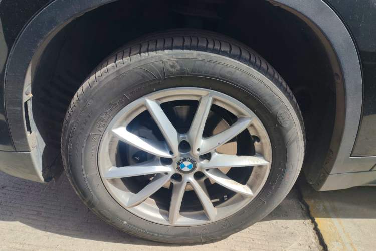 Used BMW X1 2019 sDrive18Li Fashion Model Left Front Wheel Hub
